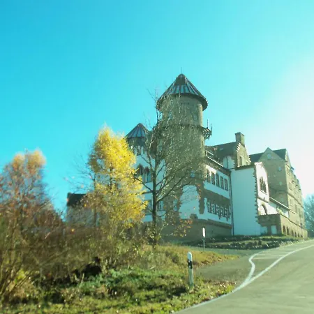 Villa Urlaub Mit Kindern Neben Wildpark